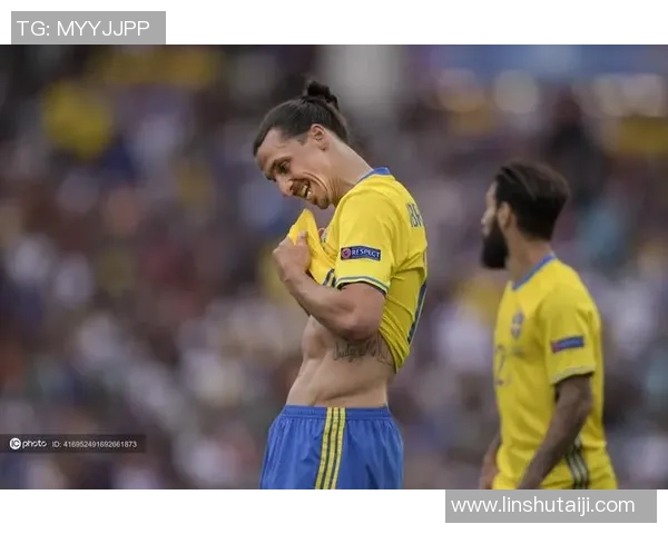 足球明星腹肌对比图揭示运动员体型差异与训练成果的秘密